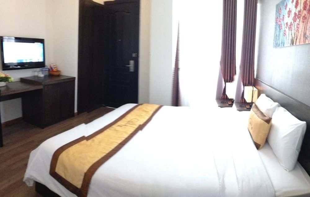 Peace Town Hotel Da Nang Esterno foto